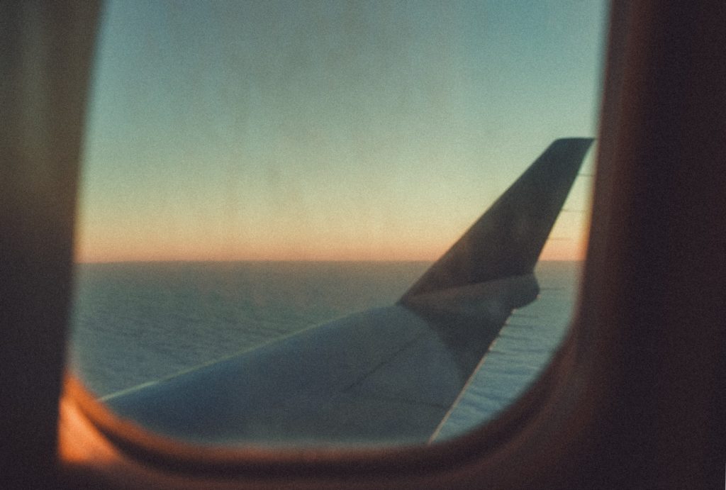 Airplane turbulence window seat