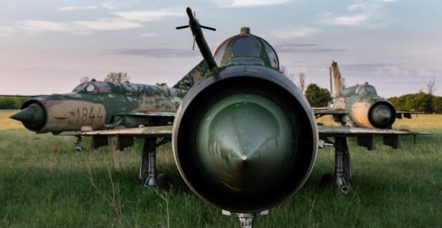 Migs abandoned in Hungary